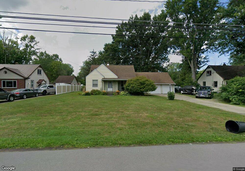 7324 Nash Rd, North Tonawanda, NY 14120 - photo 1