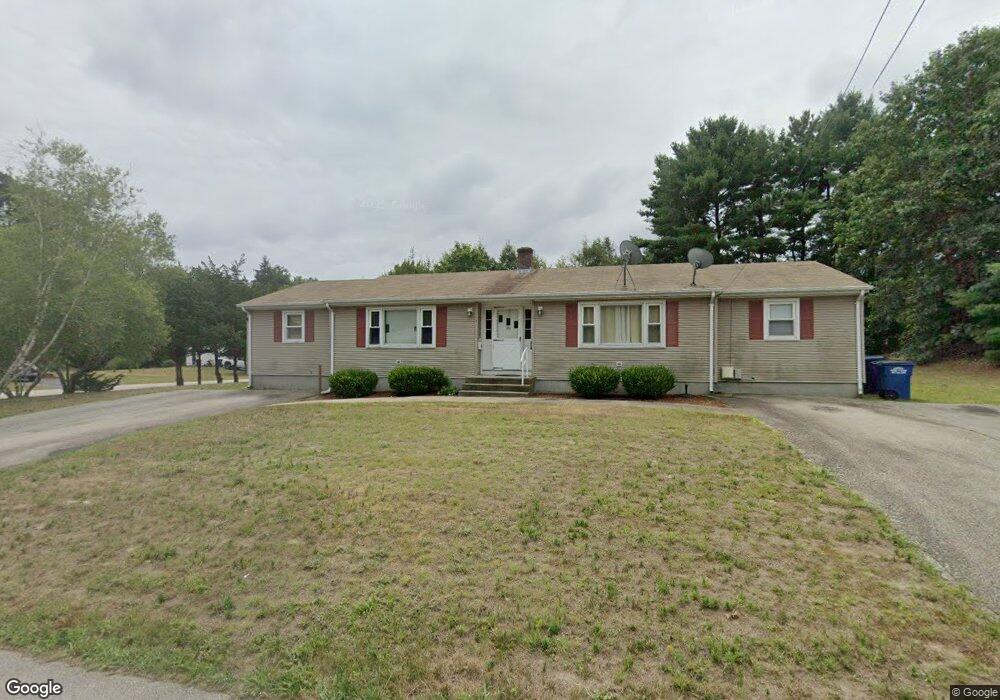 196 Pine River Dr, North Kingstown, RI 02852 - photo 1