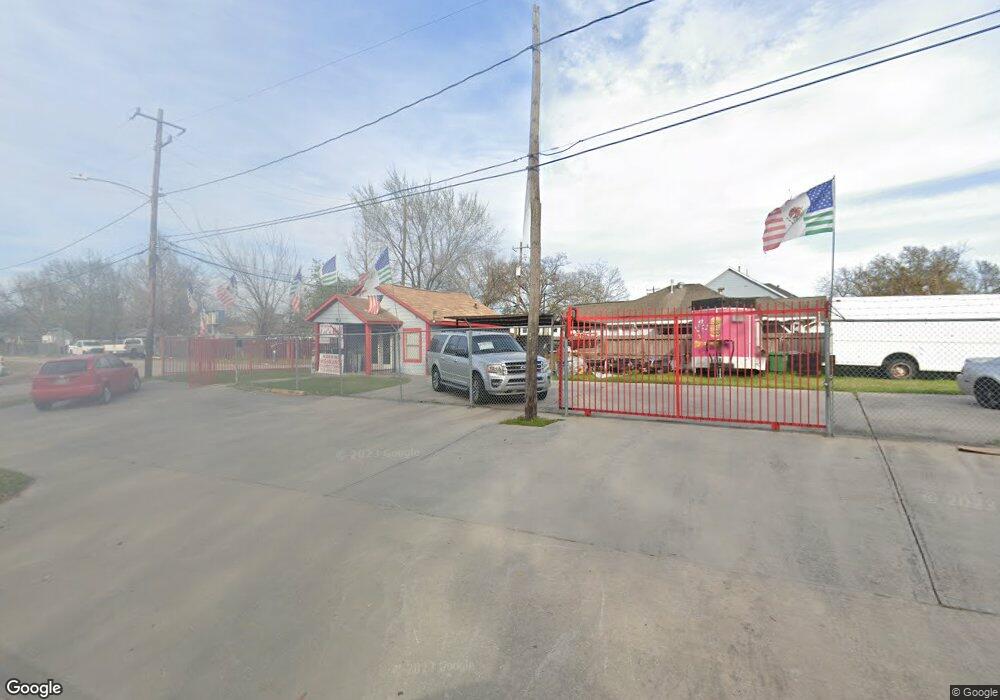 2834 North Fwy, Houston, TX 77009 - photo 1