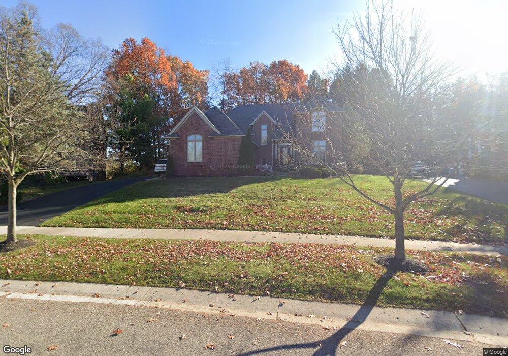 6625 Crest Top Dr, West Bloomfield, MI 48322 - photo 1