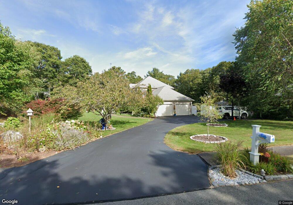 18 Penelope Rd, Bourne, MA 2532 - photo 1