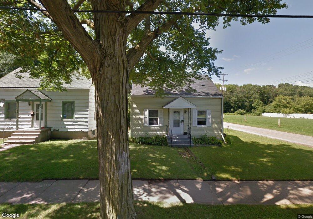 1741 Glenrose Ave, Lansing, MI 48915 - photo 1