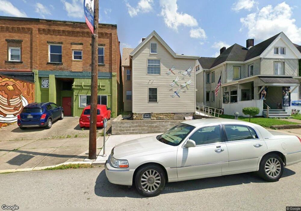 153 Columbia Ave, Vandergrift, PA 15690 - photo 1