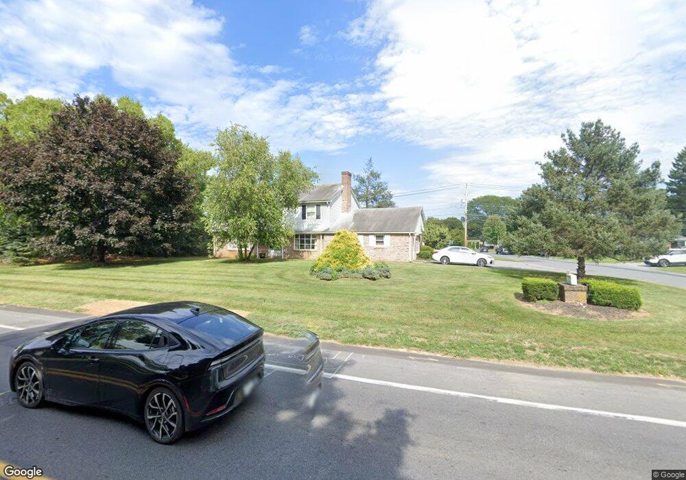 1225 N Cedar Crest Blvd, Allentown, PA 18104 - photo 1