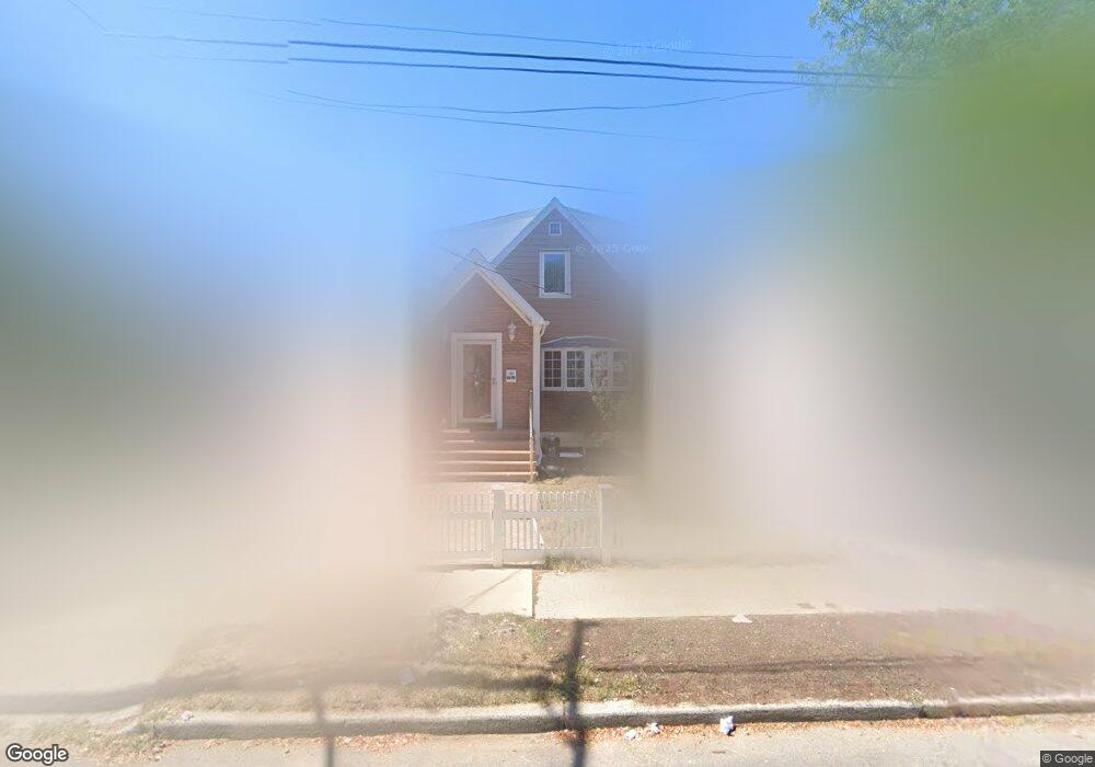 8336 268th St, Glen Oaks, NY 11004 - photo 1