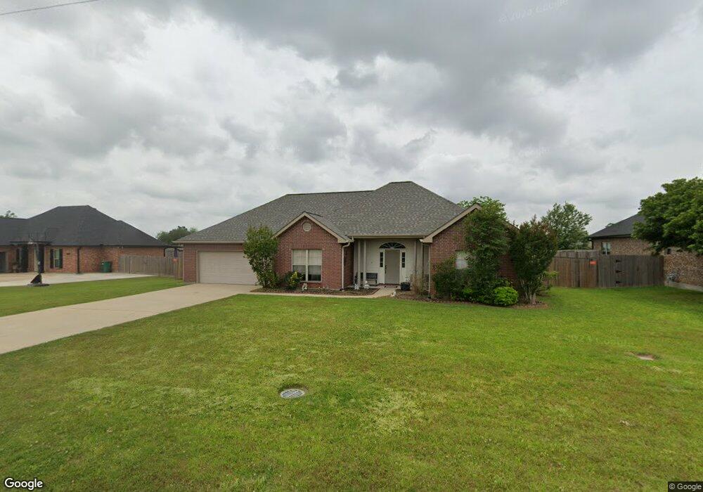 5822 W Kayleigh Ln, Lake Charles, LA 70605 - photo 1