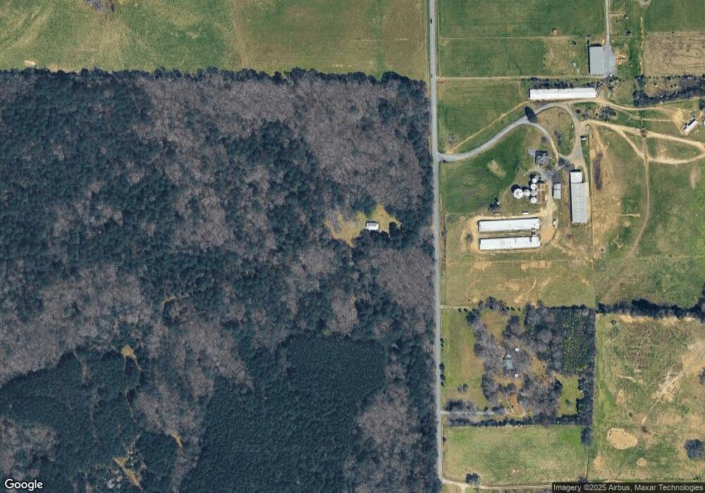 492 Hunts Gin Rd NE, Calhoun, GA 30701 - photo 1