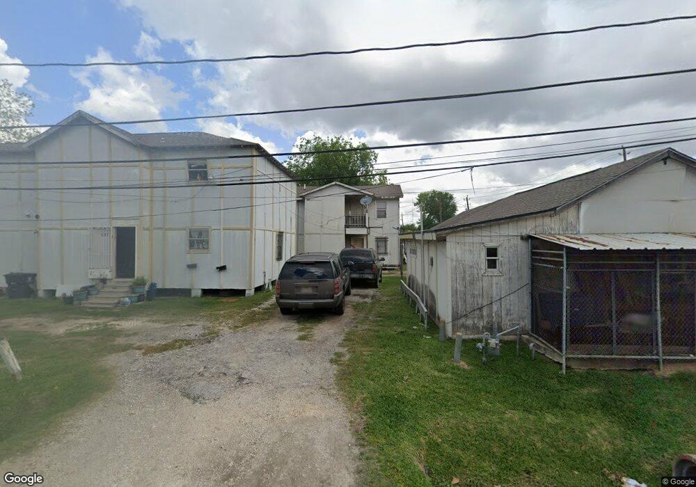 1327 Sadler St unit 2, Houston, TX 77022 - photo 1