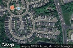 2 Pine Hill Ct, Dayton, NJ 08810