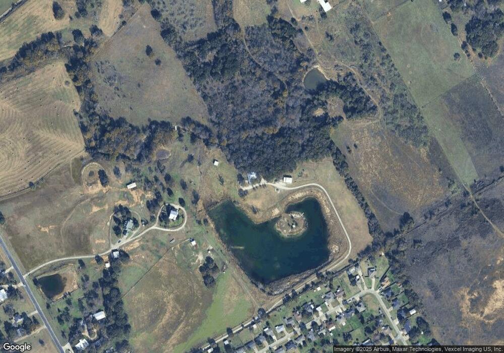 4010 Sand Castle Ct, Granbury, TX 76049 - photo 1