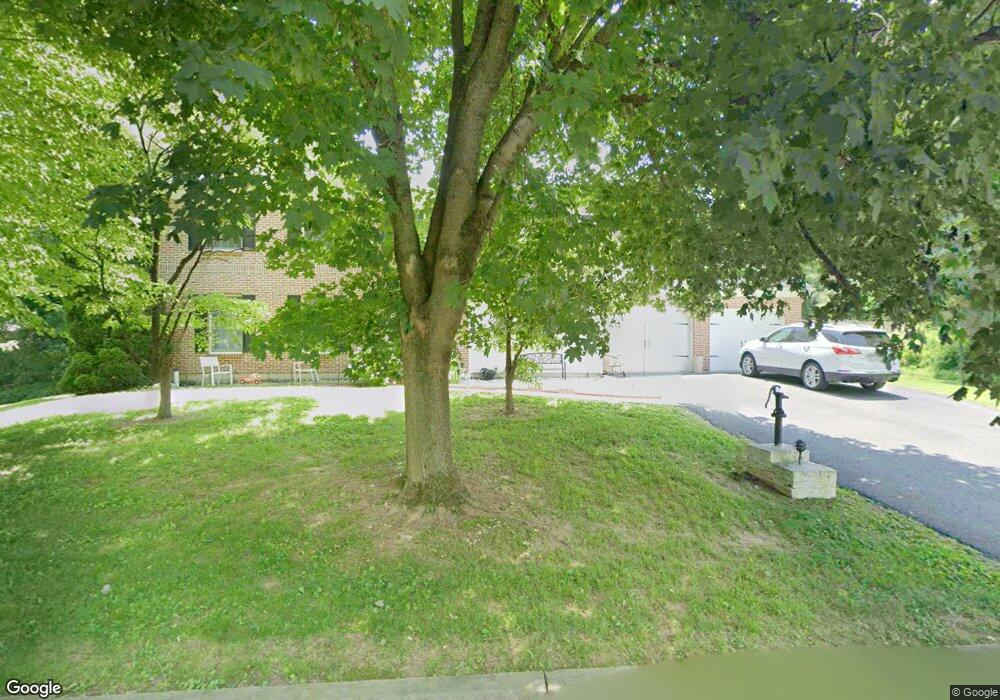 466 E Chestnut St, Nazareth, PA 18064 - photo 1