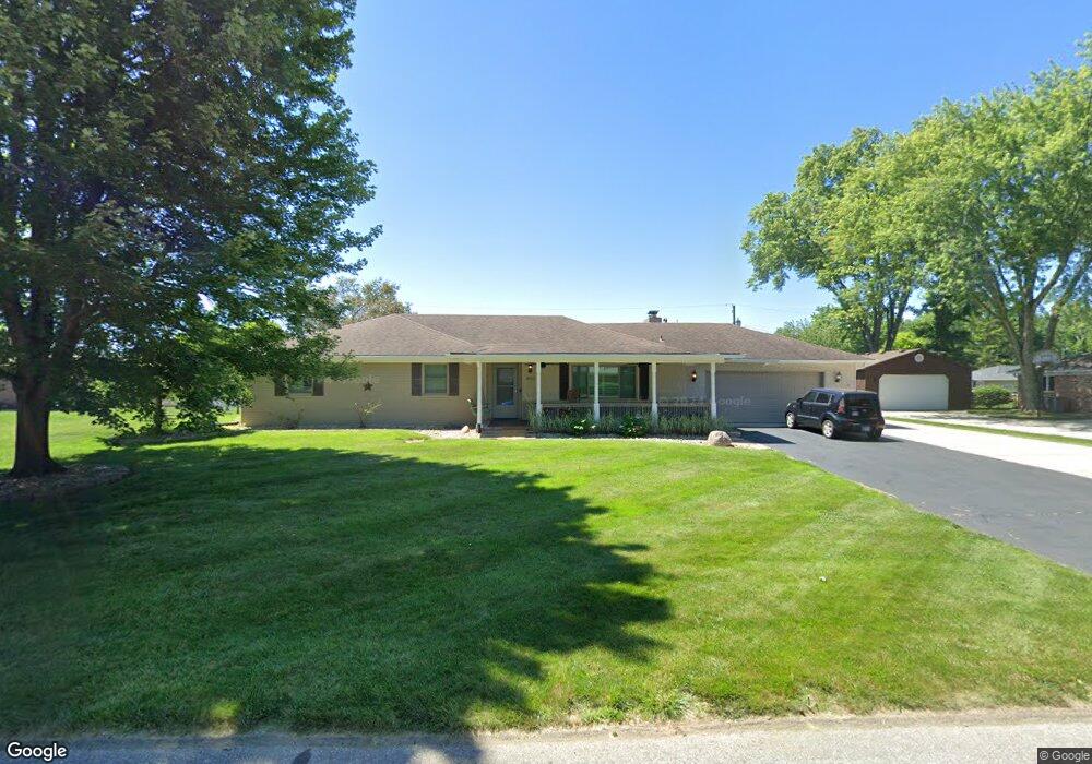 885 Broadway North Dr, Plainfield, IN 46168 - photo 1