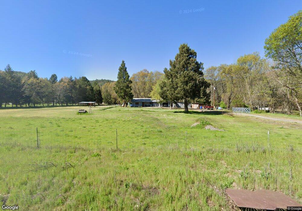 8789 Old Stage Rd, Central Point, OR 97502 - photo 1