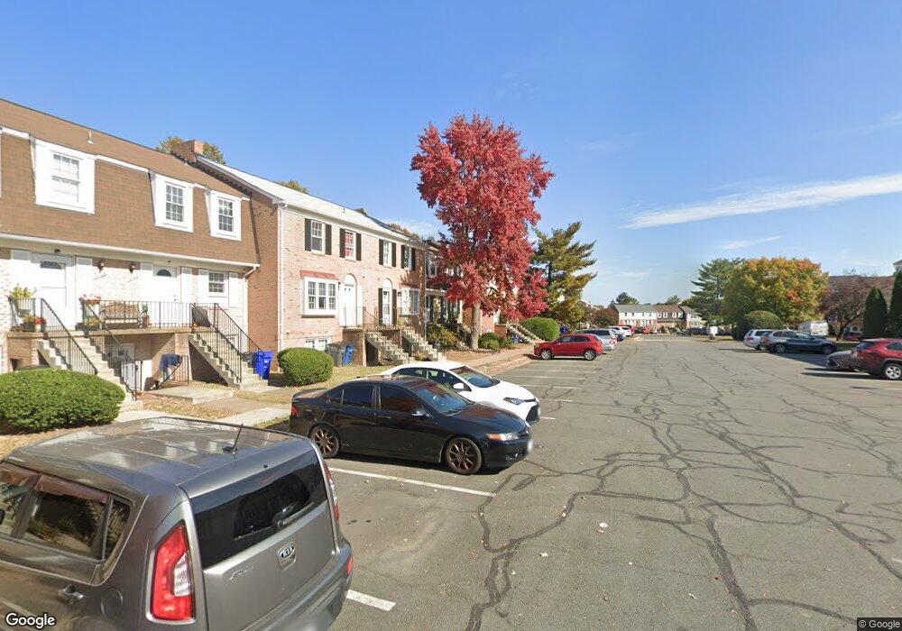 1014A Brixton Ct, Sterling, VA 20164 - photo 1