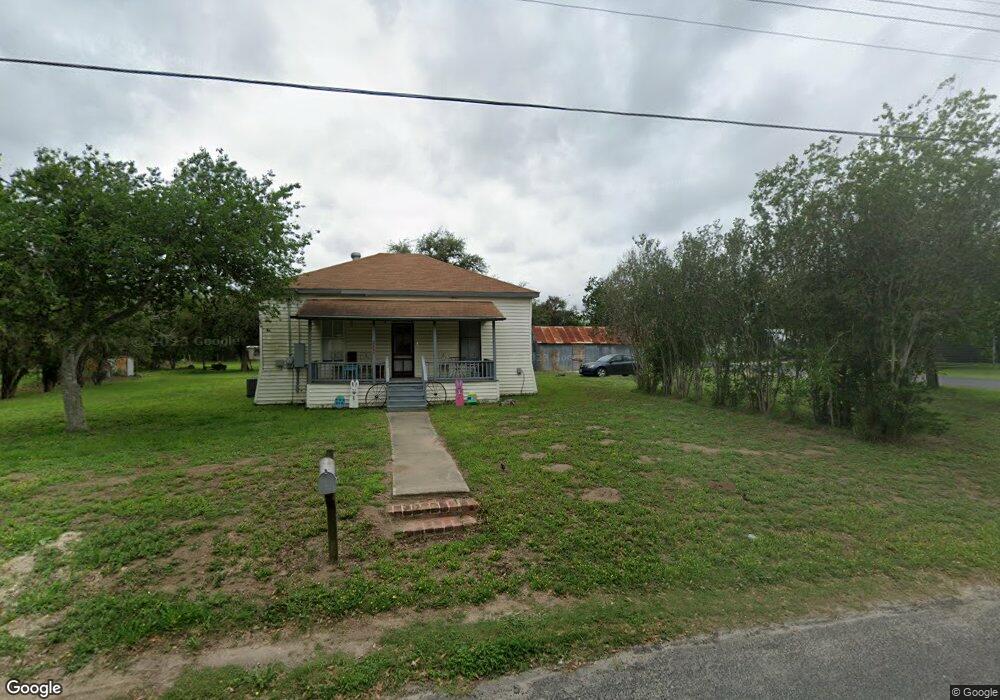 507 W Inez St, Beeville, TX 78102 - photo 1