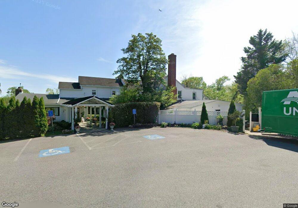 9030 Lucia Ln, Alexandria, VA 22308 - photo 1