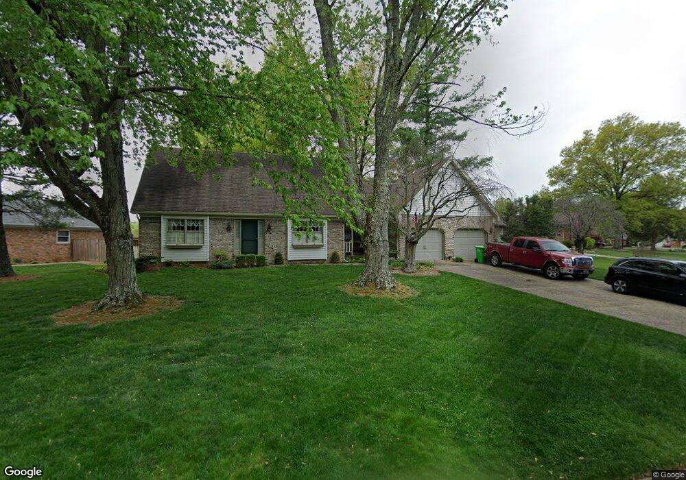 4805 Elaine Dr, Floyds Knobs, IN 47119 - photo 1