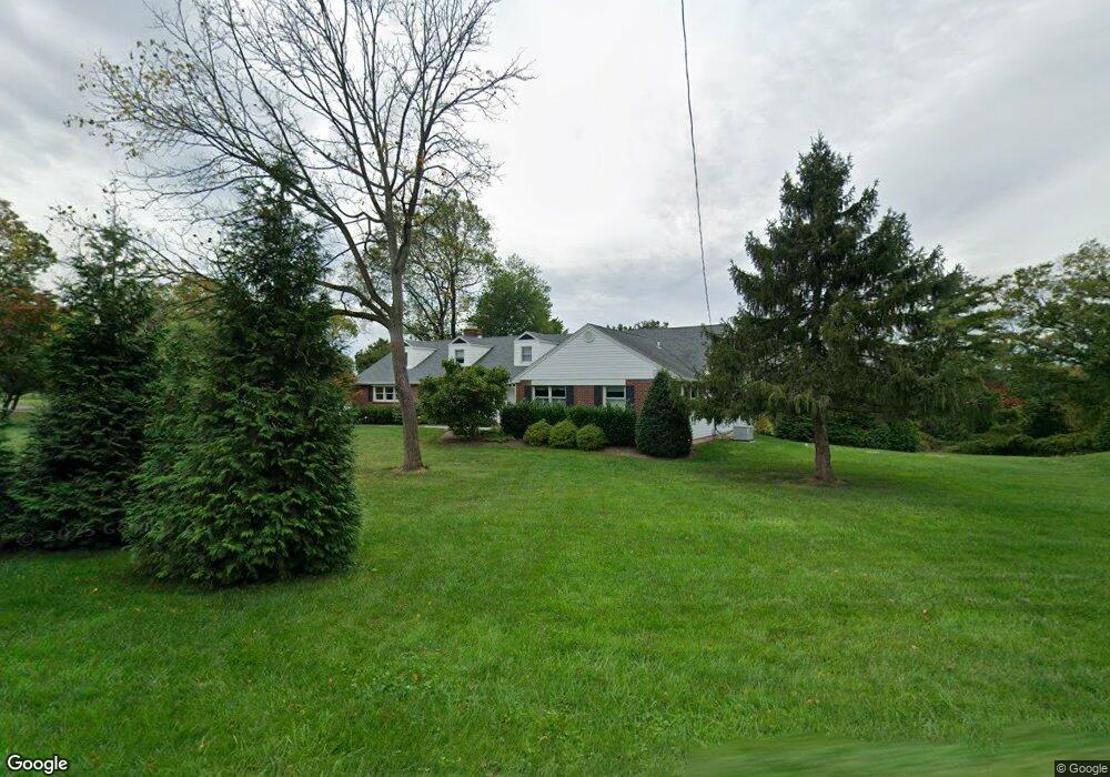 572 Sugar Bottom Rd, Furlong, PA 18925 - photo 1