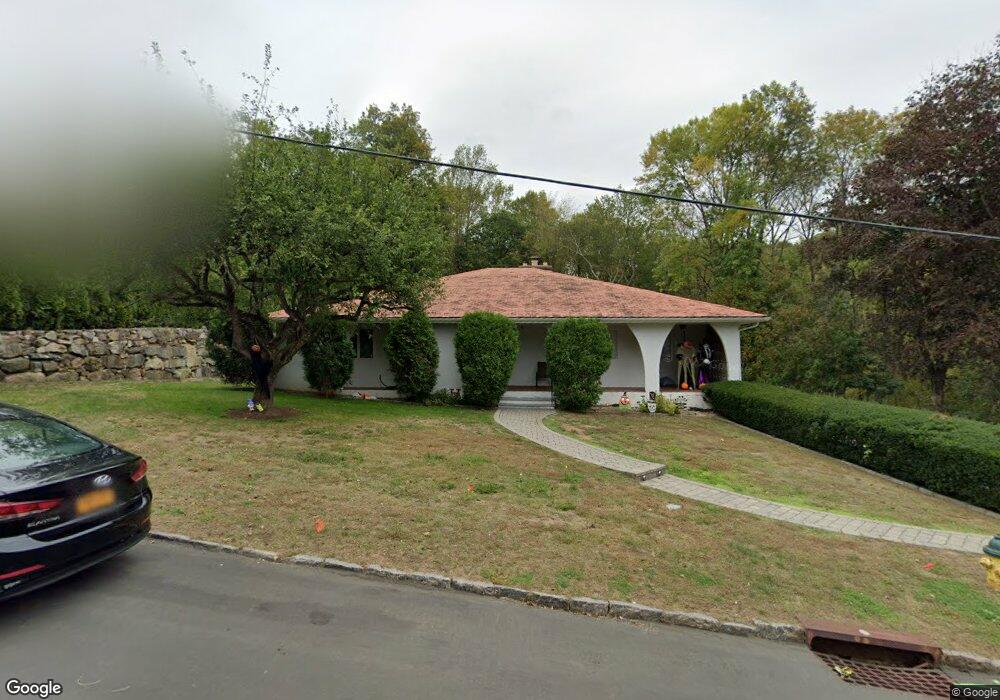 12 Highridge Rd, West Harrison, NY 10604 - photo 1