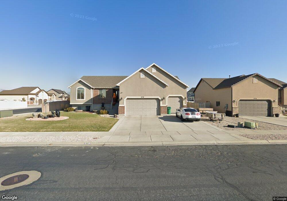 5758 S 4525 W unit 83, Hooper, UT 84315 - photo 1