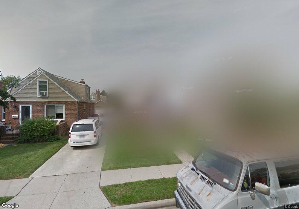 57 Roxbury Rd, Franklin Square, NY 11010 - photo 1