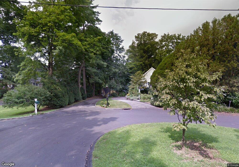 16 Somerset Ln, Riverside, CT 06878 - photo 1