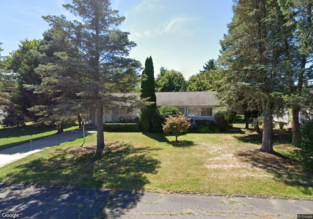 801 W Atherton St, Taylor, PA 18517 - photo 1