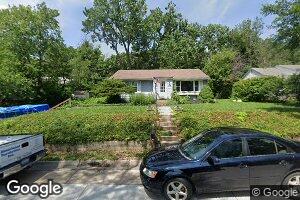214 Ridge Dr, Manhattan, KS 66502
