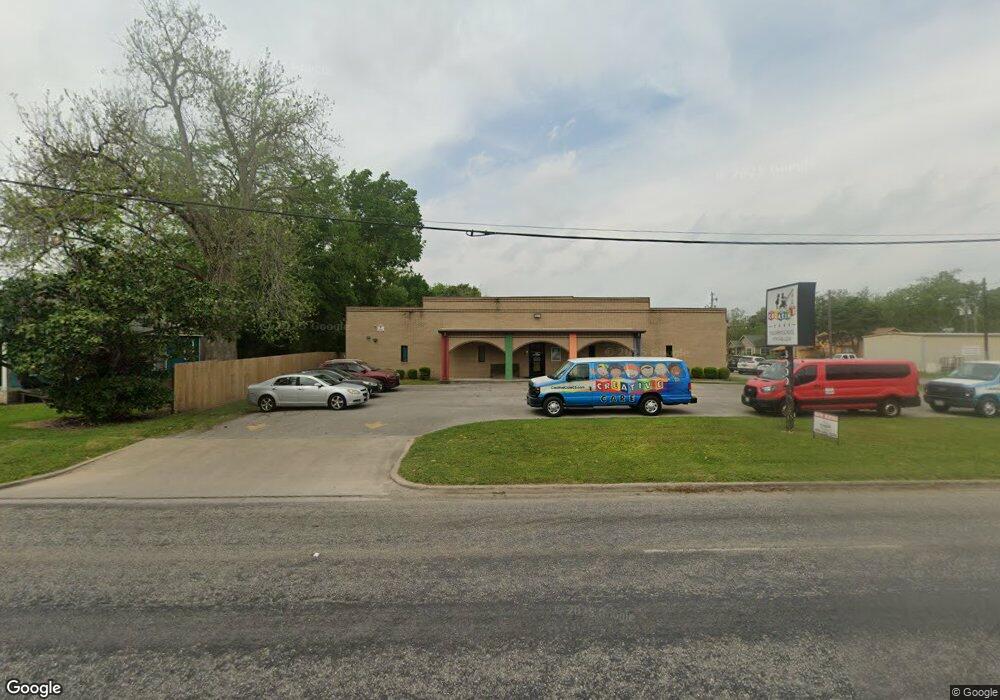 3000 Avenue F, Bay City, TX 77414 - photo 1