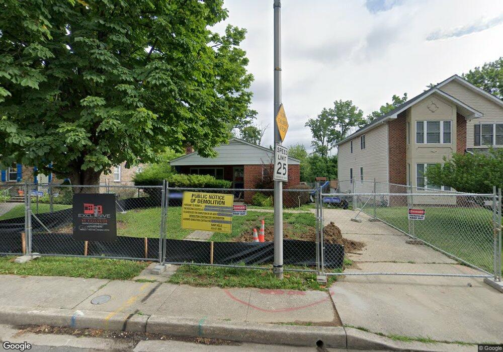 2808 Cheswolde Rd, Baltimore, MD 21209 - photo 1