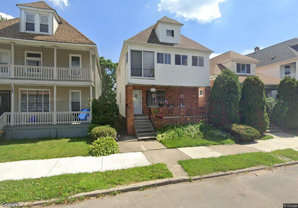 2352 Botsford St, HamtraMcK, MI 48212 - photo 1