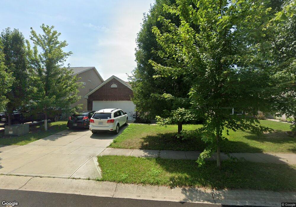 827 Stonehurst Dr, Franklin, IN 46131 - photo 1
