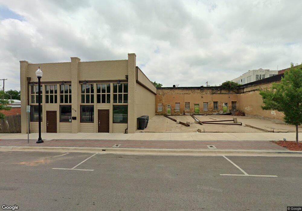 310 E Main St, Ardmore, OK 73401 - photo 1