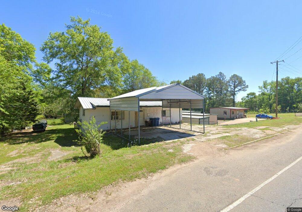 924 N Pine St, Vivian, LA 71082 - photo 1