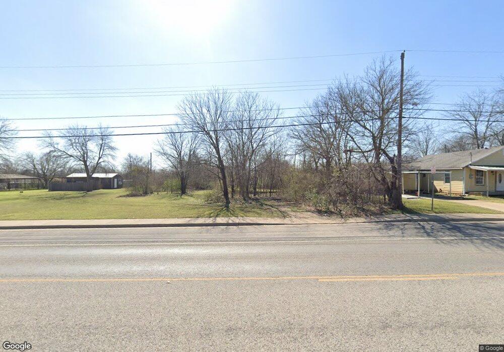 1107 Country Club Rd, Cleburne, TX 76033 - photo 1