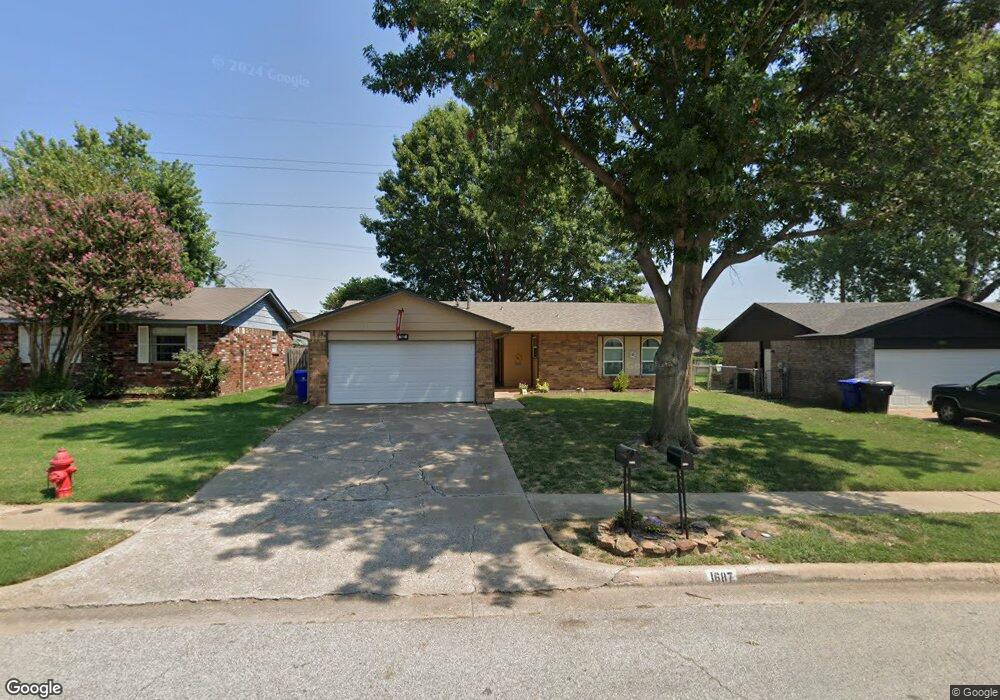 1687 S Pecan Ave, Broken Arrow, OK 74012 - photo 1