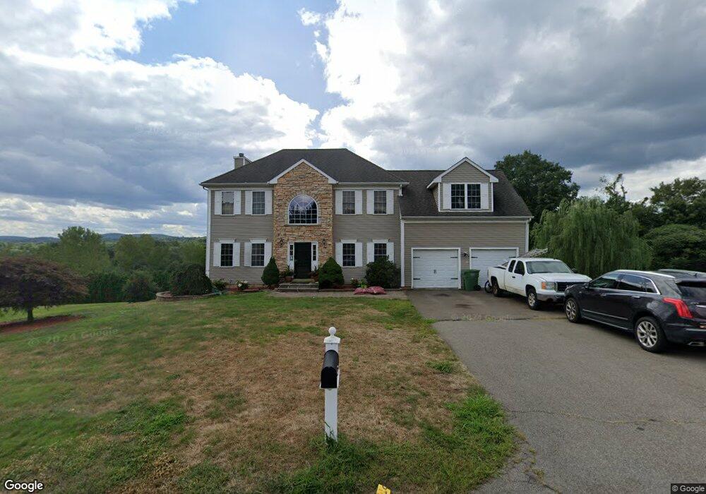 2 Robertson Rd, Cromwell, CT 06416 - photo 1