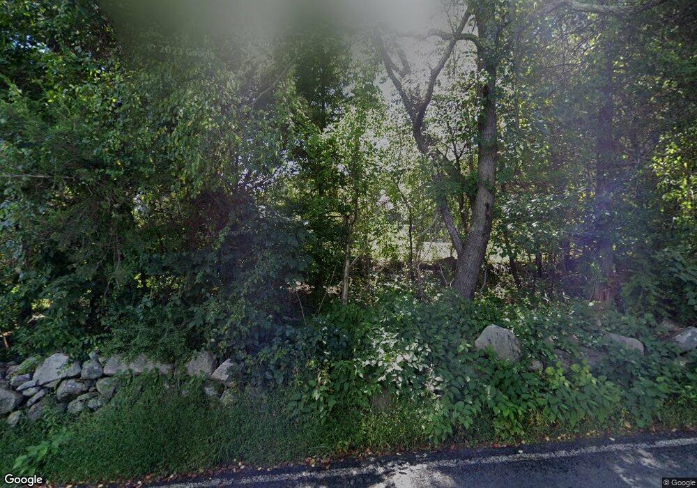 23 Hunting Ln, Sherborn, MA 01770 - photo 1