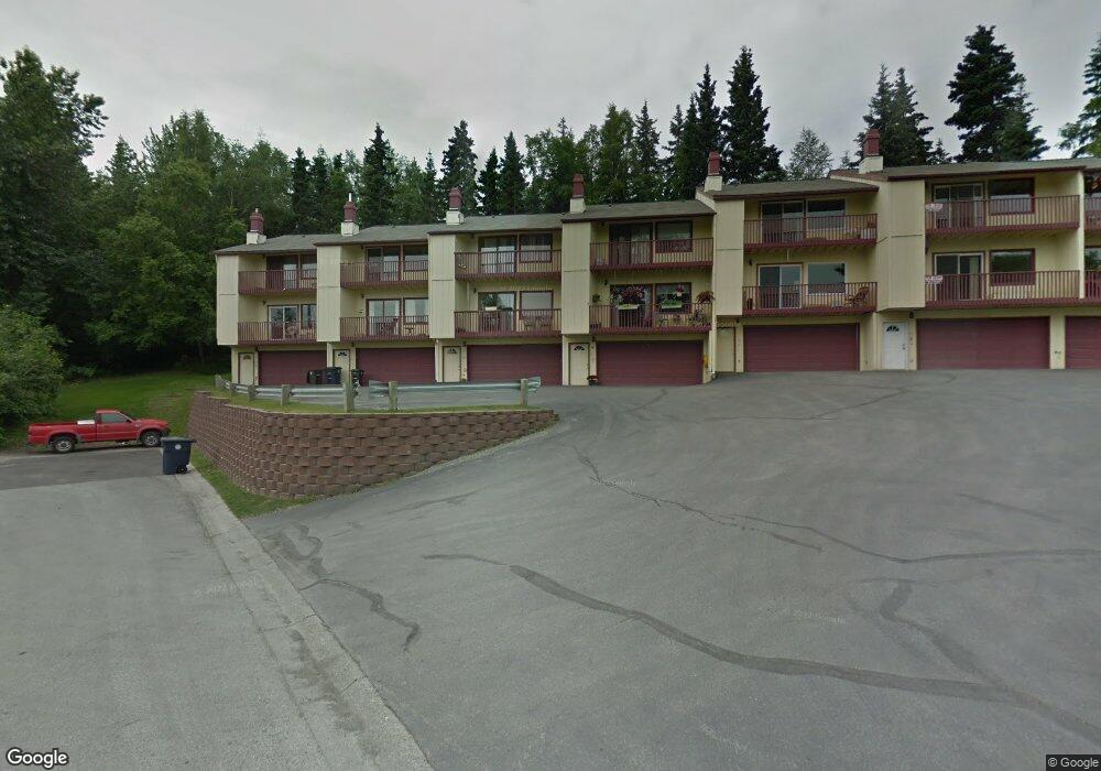 914 Clay Ct unit 6, Anchorage, AK 99503 - photo 1