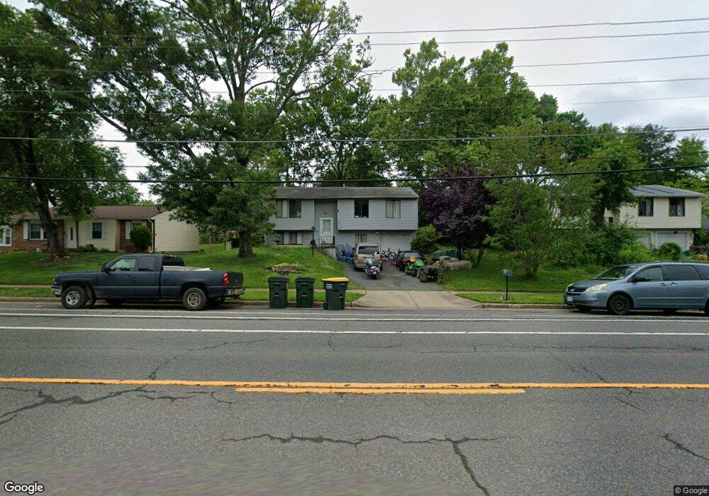 9148 Burke Rd, Burke, VA 22015 - photo 1