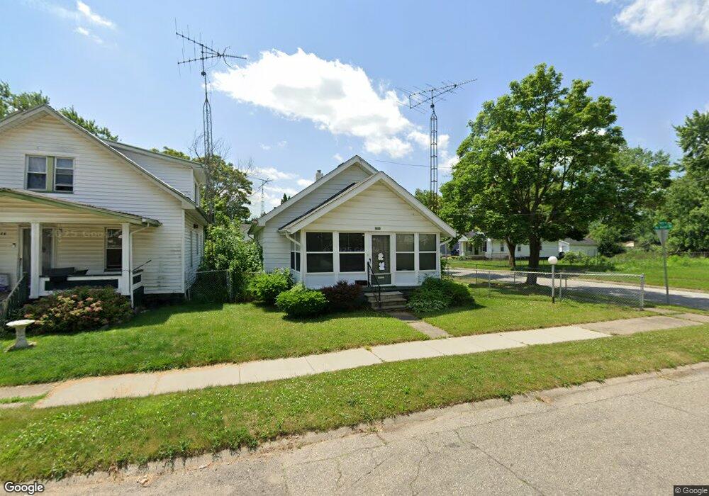 1602 Pingree Ave, Flint, MI 48503 - photo 1