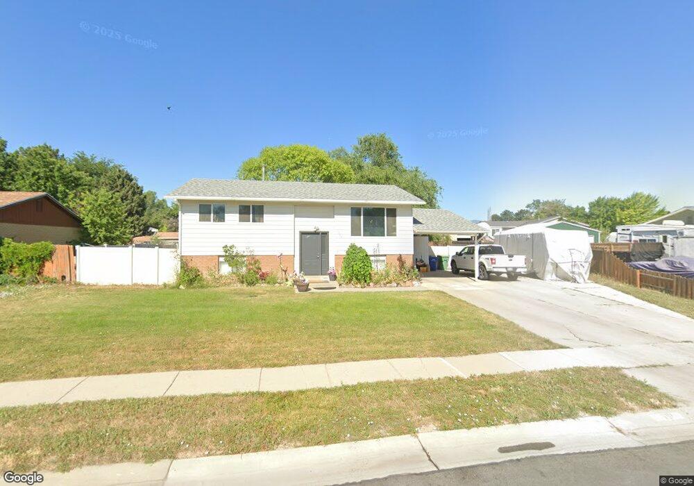 7994 Laguna Dr, West Jordan, UT 84088 - photo 1