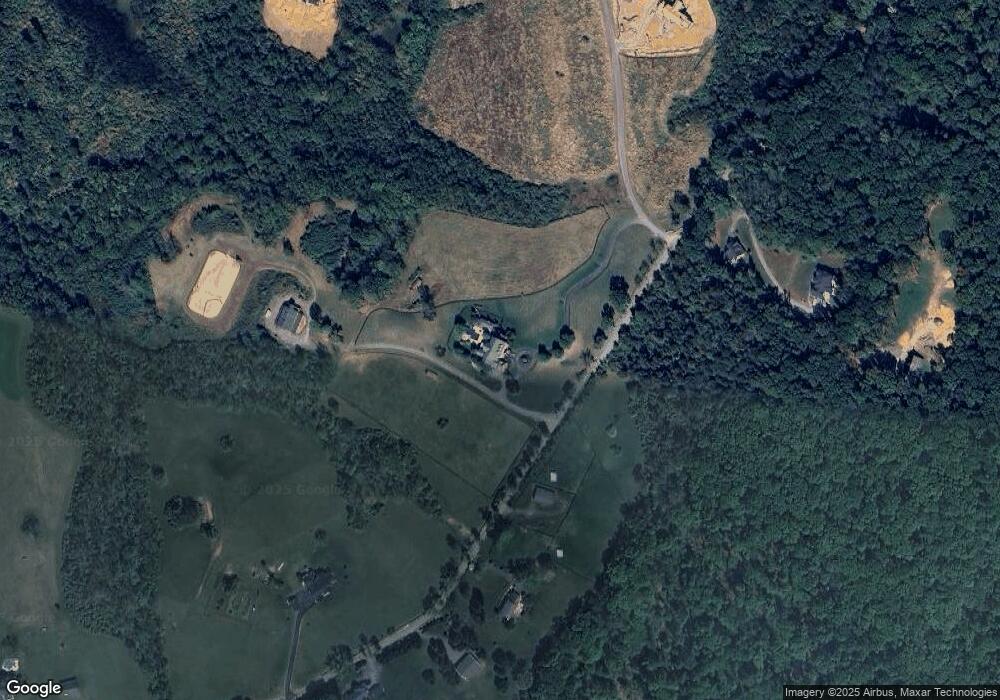 21907 Oatlands Rd, Aldie, VA 20105 - photo 1