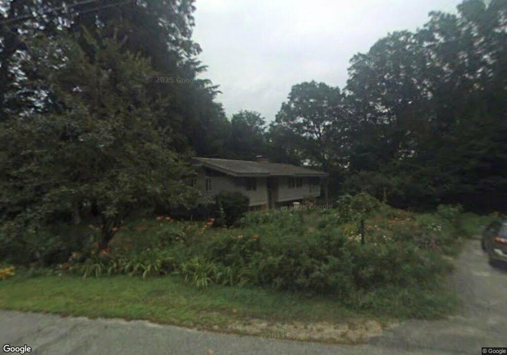 204 Amesbury Rd, Contoocook, NH 03229 - photo 1