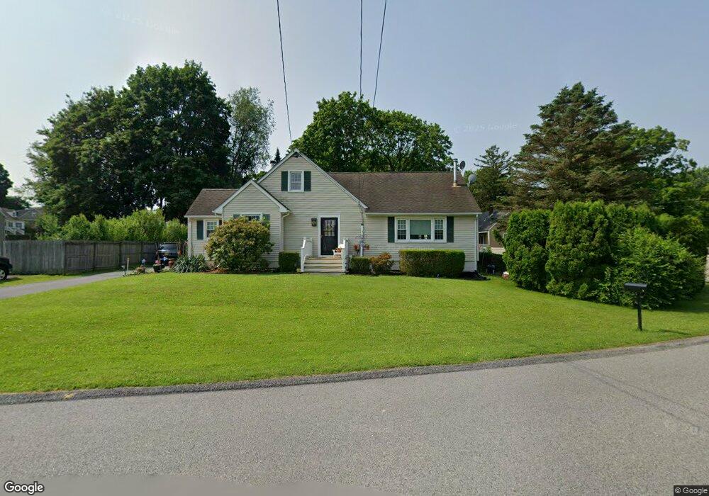 8 Kinderhook Dr, Poughkeepsie, NY 12603 - photo 1