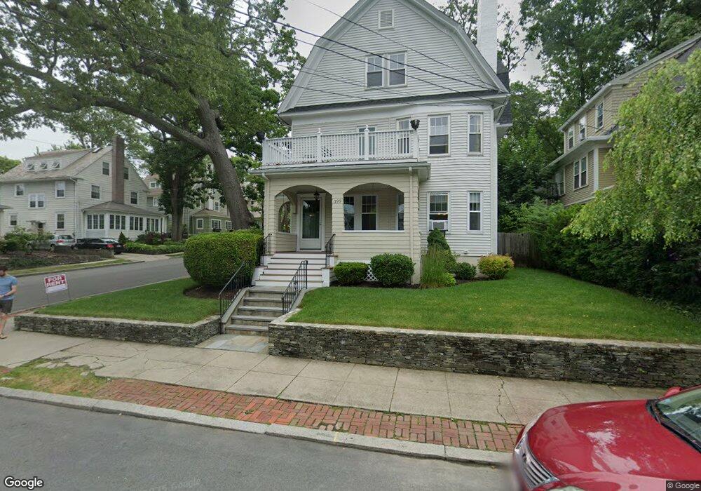 401 Wayland Ave unit 401 Wayland, Providence, RI 02906 - photo 1