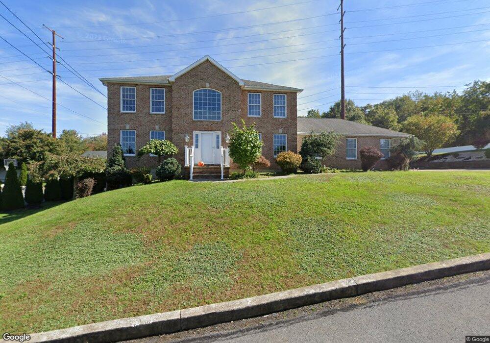 46 Costello Cir, Avoca, PA 18641 - photo 1