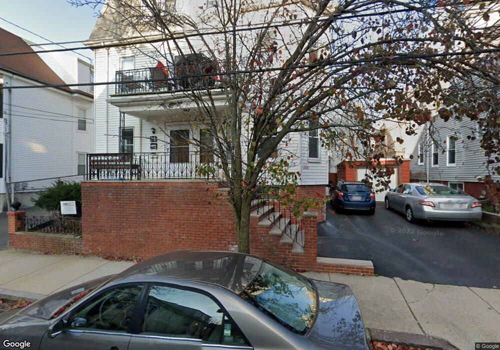 28 Charnwood Rd unit B, Somerville, MA 02144 - photo 1