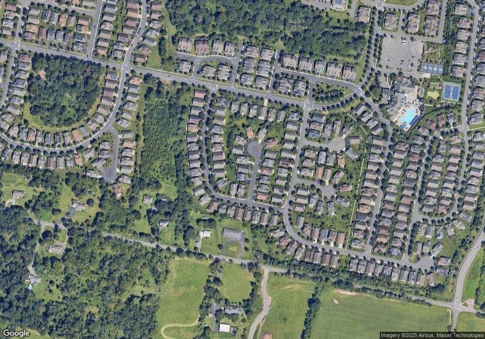 6 Bray Ct, Somerset, NJ 08873 - photo 1