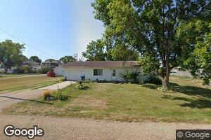 111 Main St, Fairfax, IA 52228